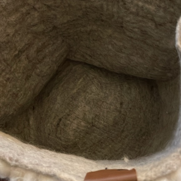 UGG Large Wool Storage Basket - Picture 2 of 4